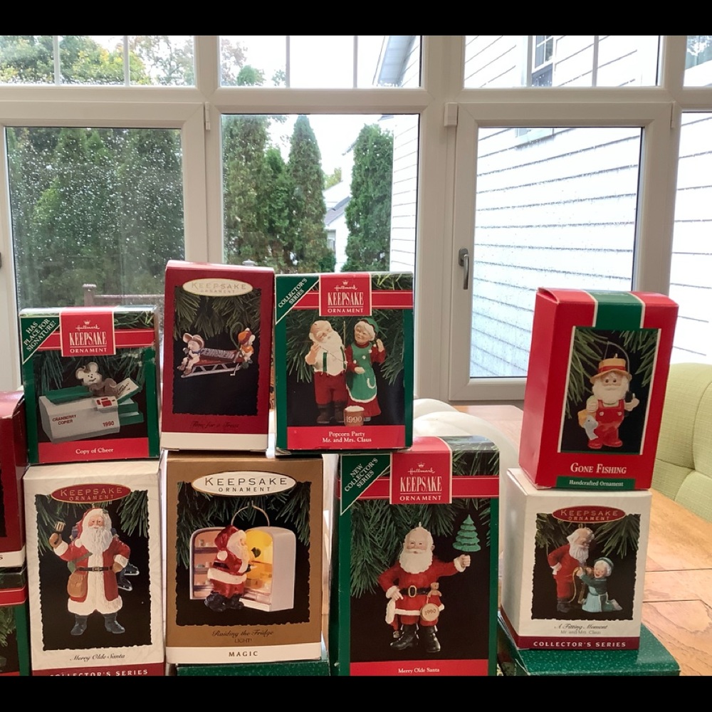Huge lot of vintage Hallmark ornaments - Picture 4 of 7